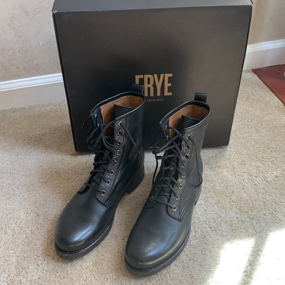 Frye Veronica Combat Boot 8.5